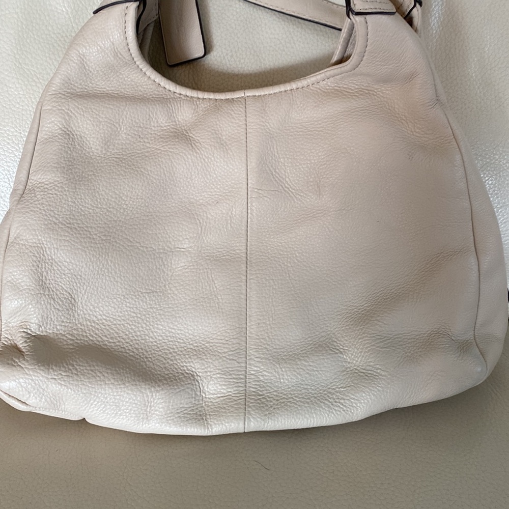 Coach Cream Shoulder Bag - Picture 8 of 13